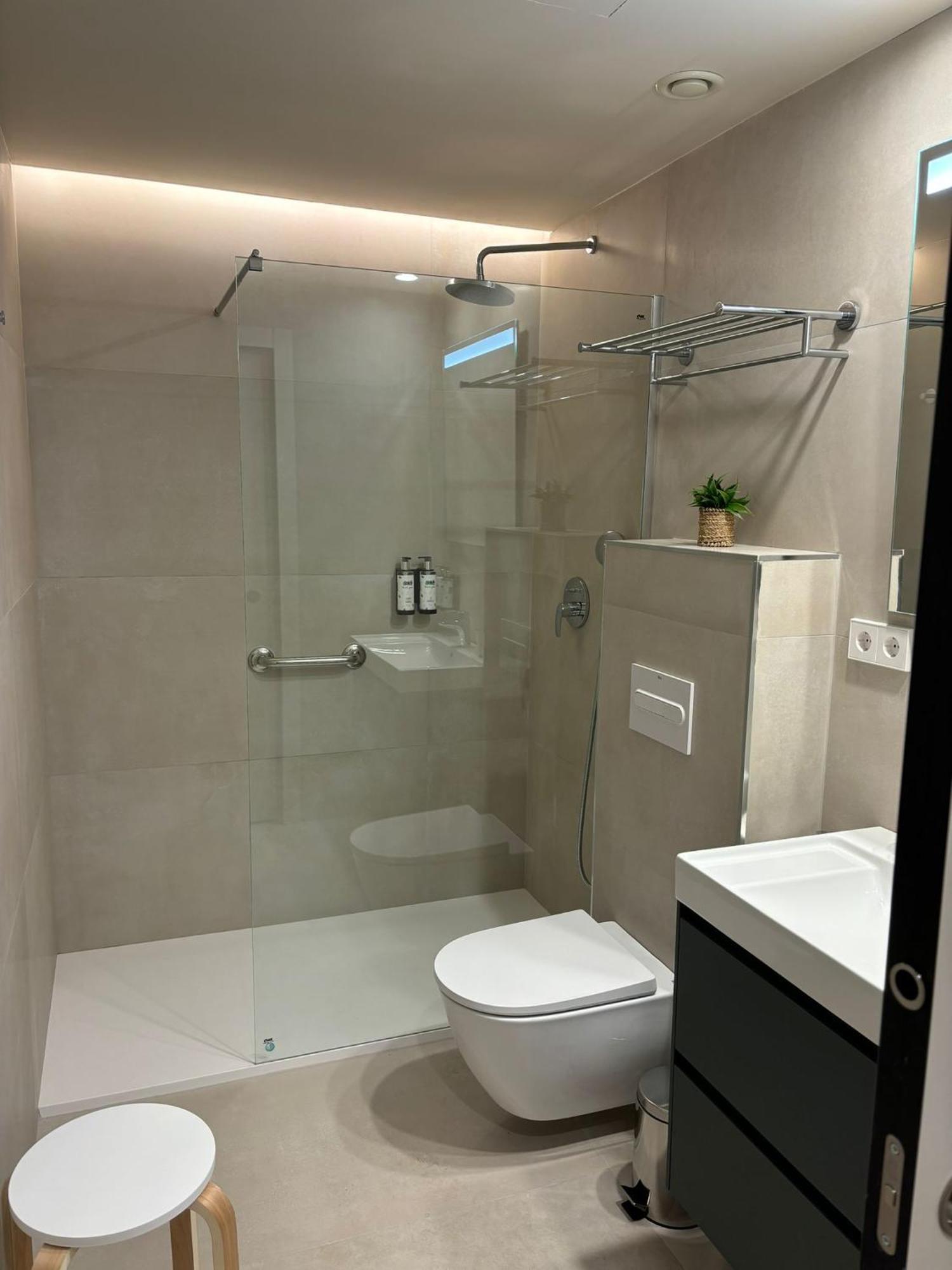 Apartamentos Joaquin Costa سانتاندر المظهر الخارجي الصورة